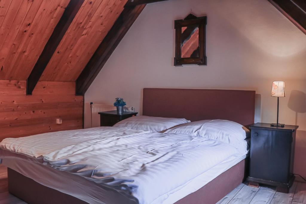Bohem Birtok Es Csarda Otel Zamárdi Dış mekan fotoğraf